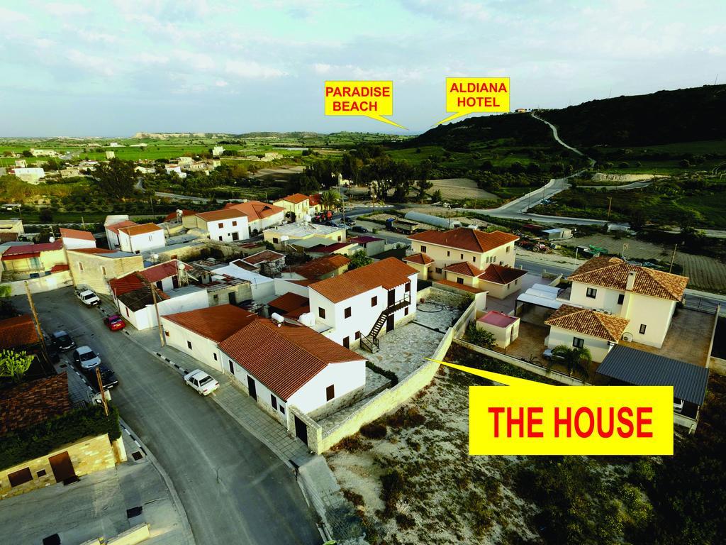 Villa Charoullas Traditional Mansion Alaminos Exterior foto