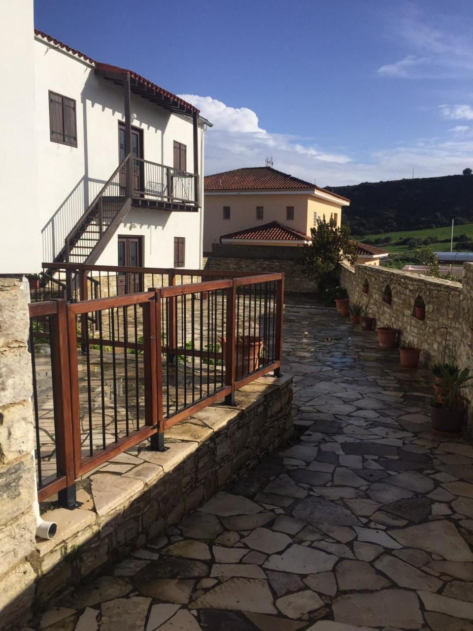 Villa Charoullas Traditional Mansion Alaminos Exterior foto