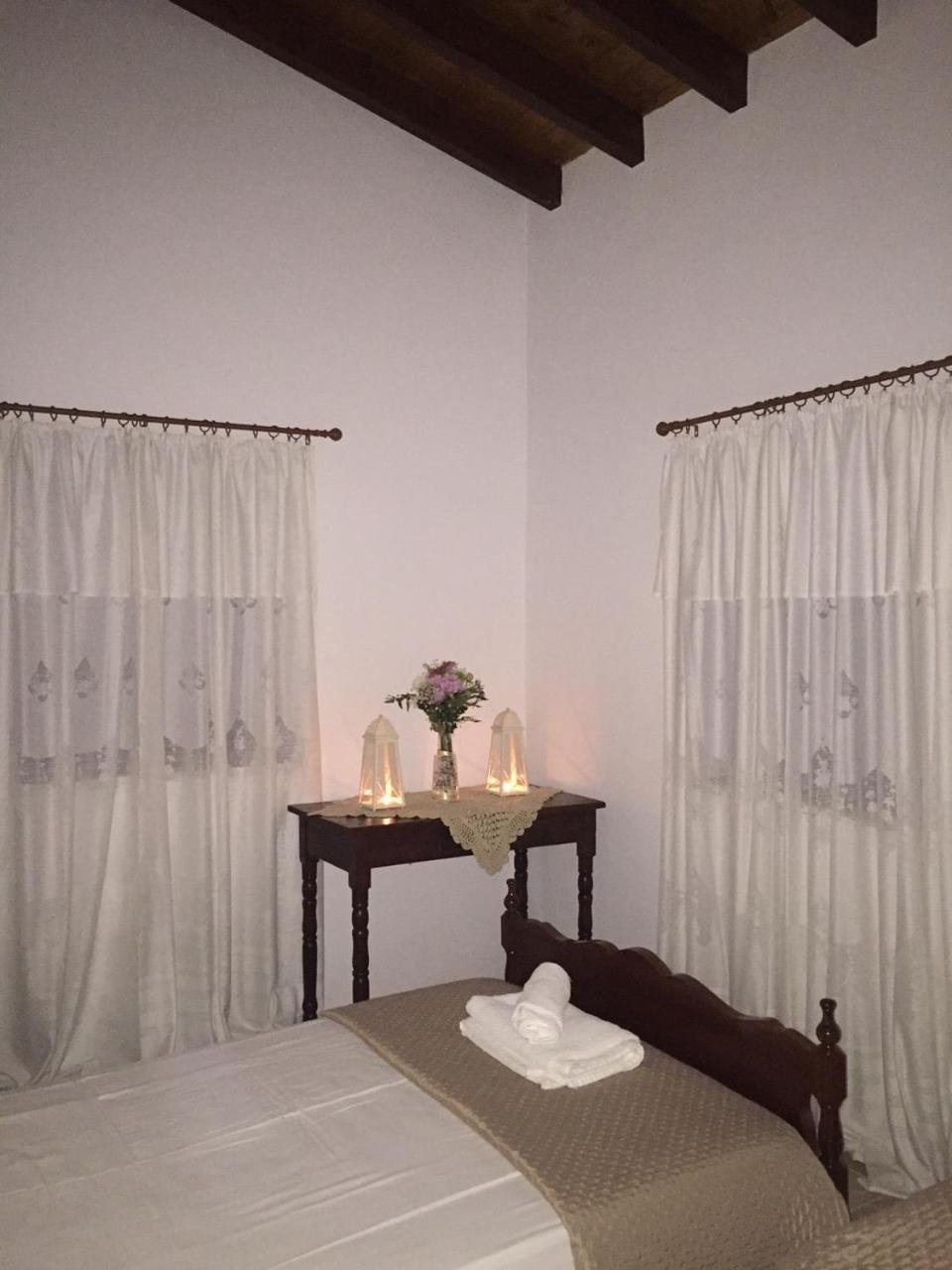 Villa Charoullas Traditional Mansion Alaminos Exterior foto